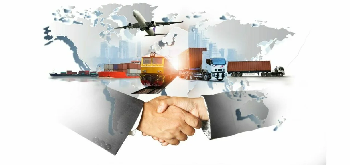 Minimalist Modern Company Profile Presentation 9 scaled e1679730399198