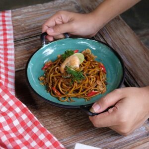 Ceramic - Pan Kuas Plate 6 unknown 240388408 277207480446688 227482293291680085 n